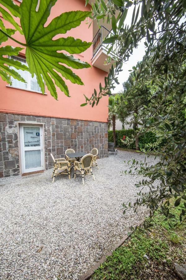 Appartamento Silvy Riva del Garda Exterior photo